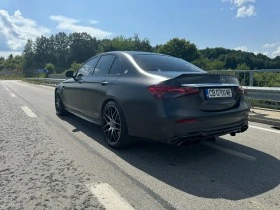 Mercedes-Benz E 63 AMG E63S FINAL EDITION , снимка 3