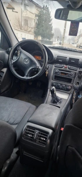 Mercedes-Benz C 220 W203 - 1099 € / 2149.46 лв. - 48616929 6