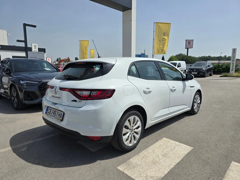 Renault Megane 1.5 dCi, снимка 5 - Автомобили и джипове - 46309592