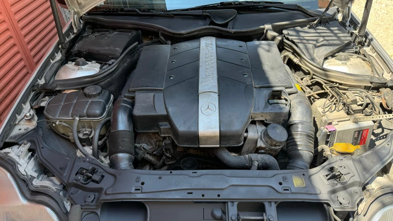 Mercedes-Benz C 320, снимка 8 - Автомобили и джипове - 46714126