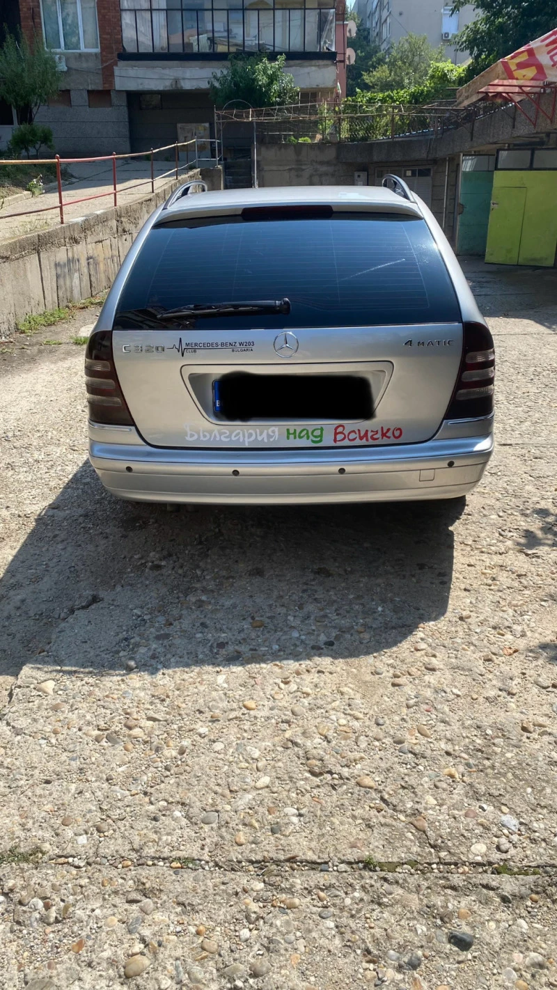 Mercedes-Benz C 320, снимка 4 - Автомобили и джипове - 46714126