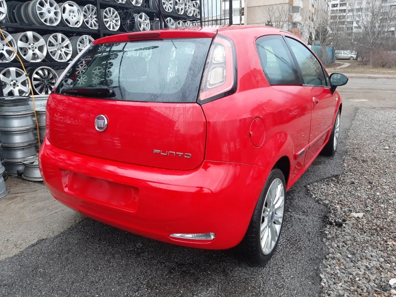 Fiat Punto 1.3MultiJet, снимка 6 - Автомобили и джипове - 47070880