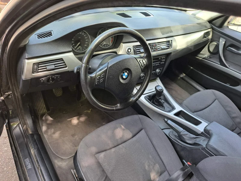 BMW 320 2.0 D, снимка 6 - Автомобили и джипове - 47203027