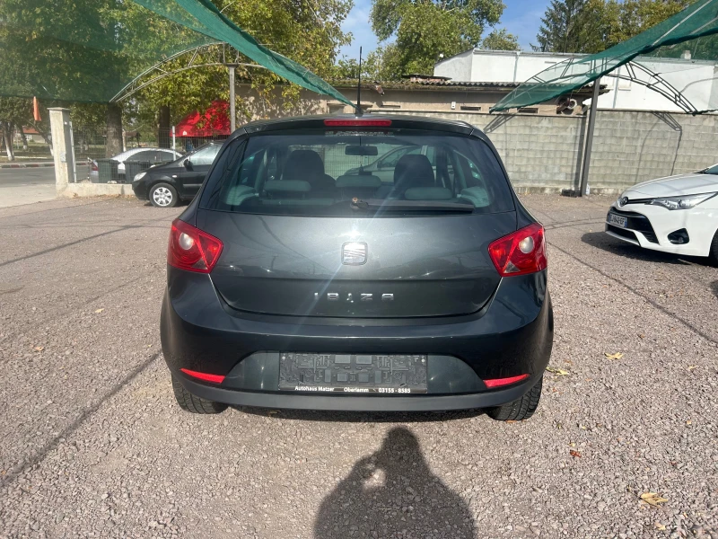 Seat Ibiza 1.2i klima, снимка 6 - Автомобили и джипове - 47474761