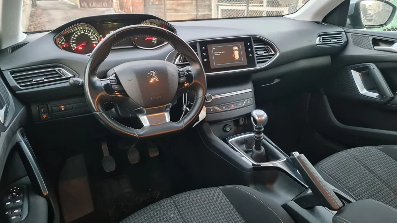 Peugeot 308, снимка 5 - Автомобили и джипове - 48214874