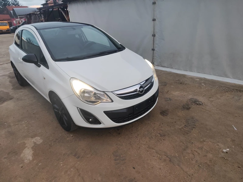 Opel Corsa 1.2 бензин с верига, снимка 16 - Автомобили и джипове - 48420635