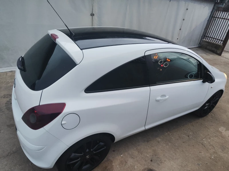 Opel Corsa 1.2 бензин с верига, снимка 12 - Автомобили и джипове - 48420635