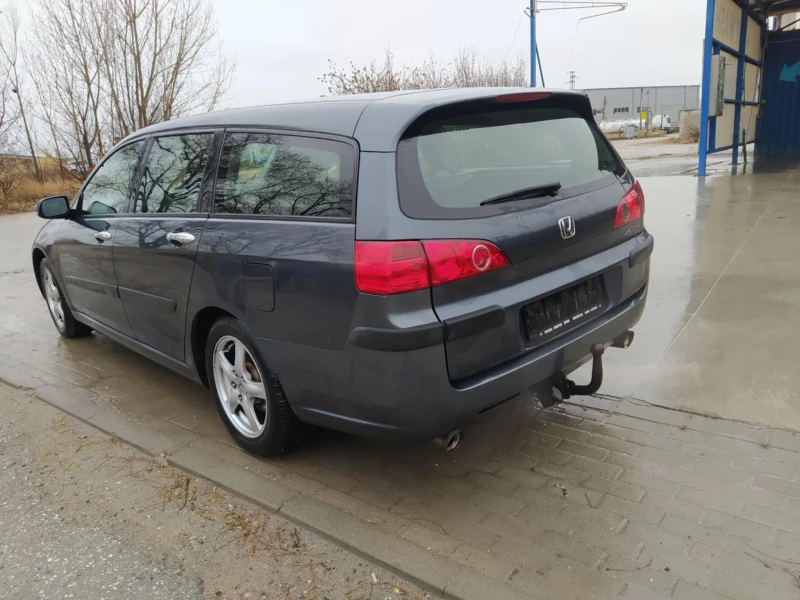 Honda Accord, снимка 3 - Автомобили и джипове - 49183917