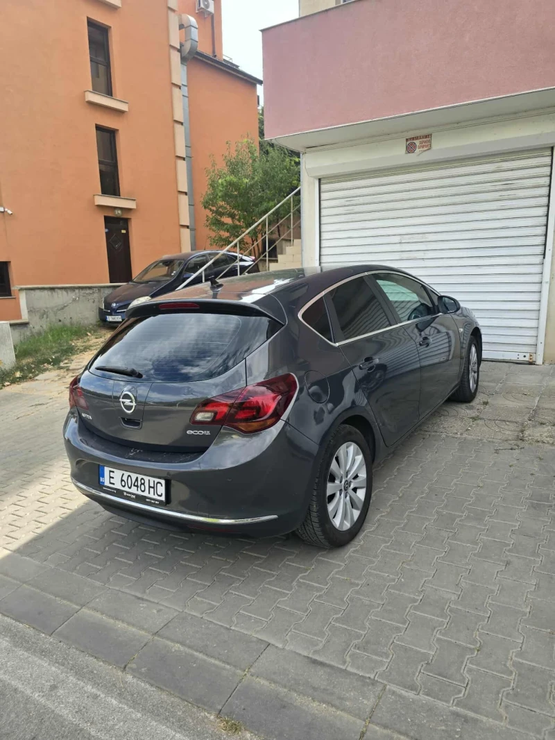 Opel Astra  J EKOflex , снимка 9 - Автомобили и джипове - 52212271
