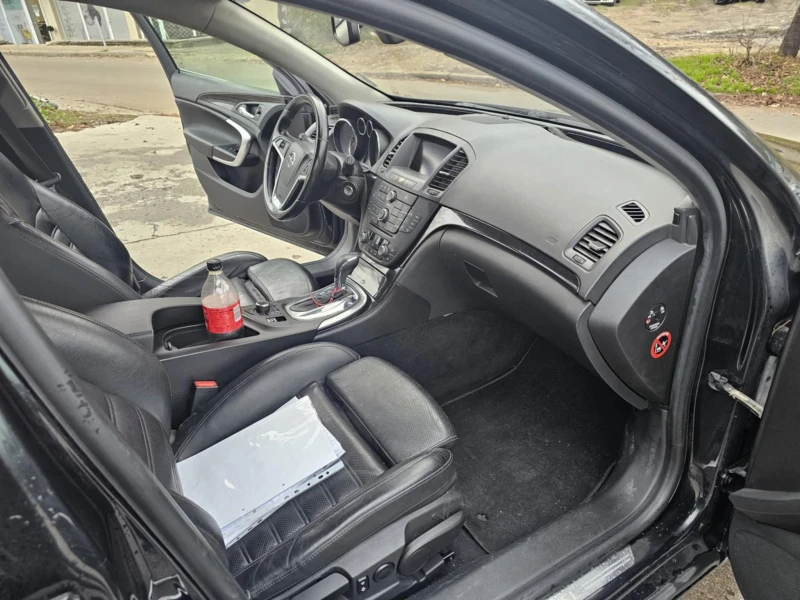 Opel Insignia, снимка 11 - Автомобили и джипове - 52938733