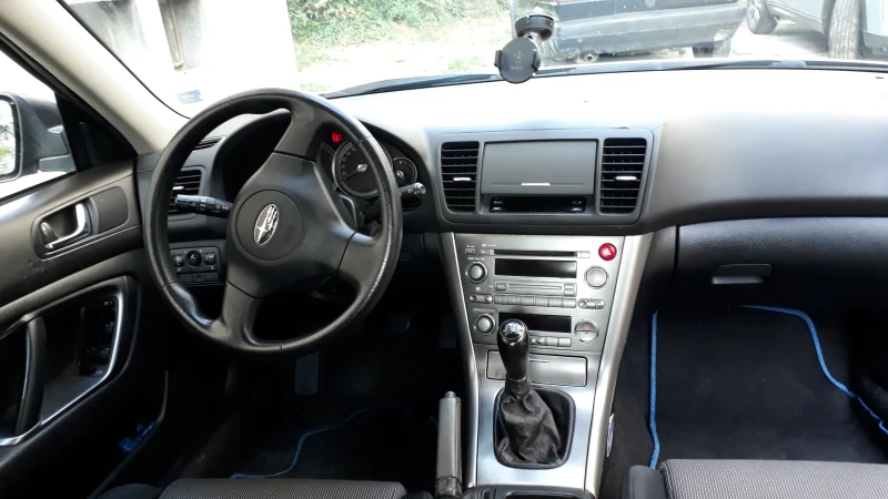 Subaru Legacy 2.0, снимка 2 - Автомобили и джипове - 53050495