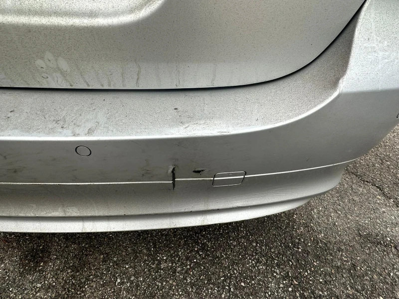 BMW 320 Комби , снимка 7 - Автомобили и джипове - 53430591