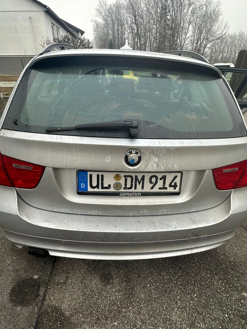 BMW 320 Комби , снимка 2 - Автомобили и джипове - 53430591