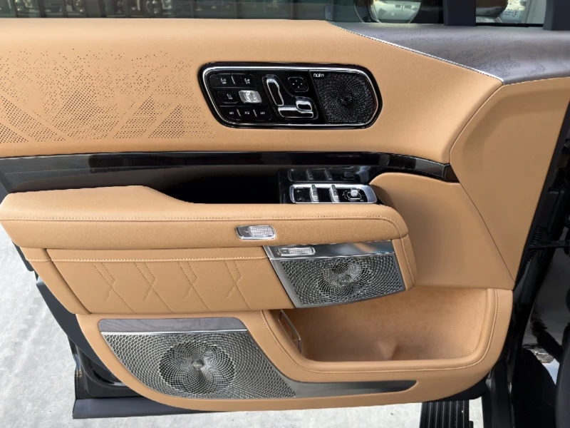 Zeekr 7X 9X, снимка 10 - Автомобили и джипове - 53474007