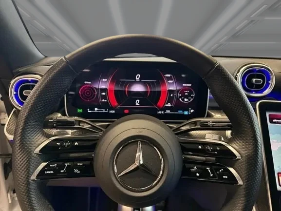 Mercedes-Benz CLE 450 4Matic Cabrio = AMG Line = Premium Гаранция - изображение 6