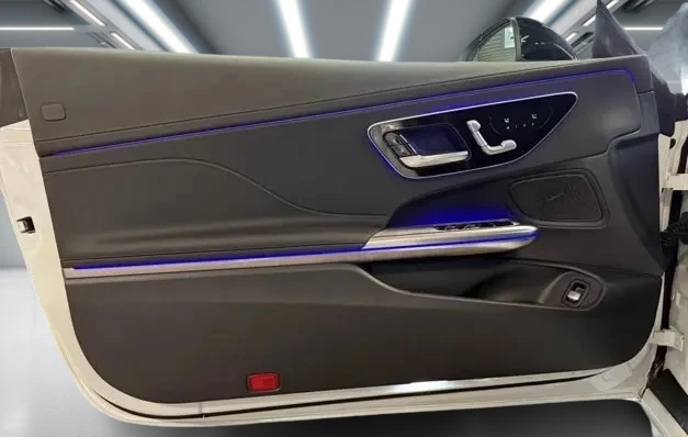 Mercedes-Benz CLE 450 4Matic Cabrio = AMG Line = Premium Гаранция - изображение 4