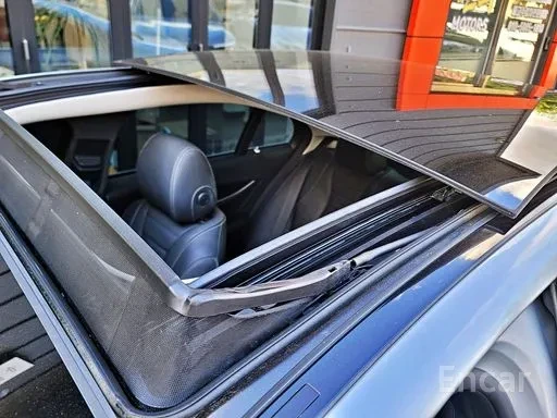 Mercedes-Benz E 300 AVANTGARDE * ОБДУХВАНЕ * 360 * ПАНО* BURMESTER * , снимка 14 - Автомобили и джипове - 55958522