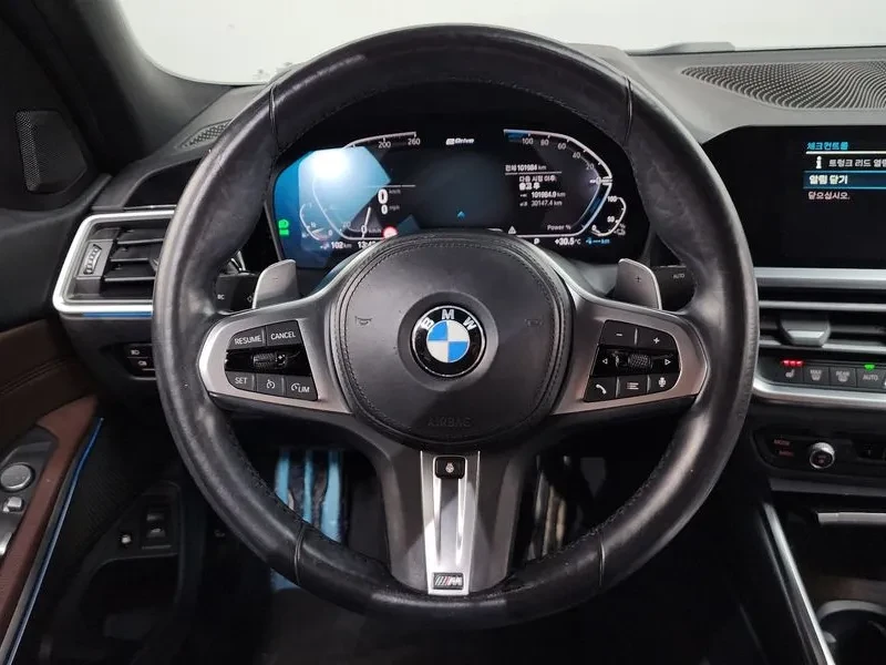 BMW 330 M Sports Hybrid - САМО 30% АВАНС, снимка 12 - Автомобили и джипове - 55991877