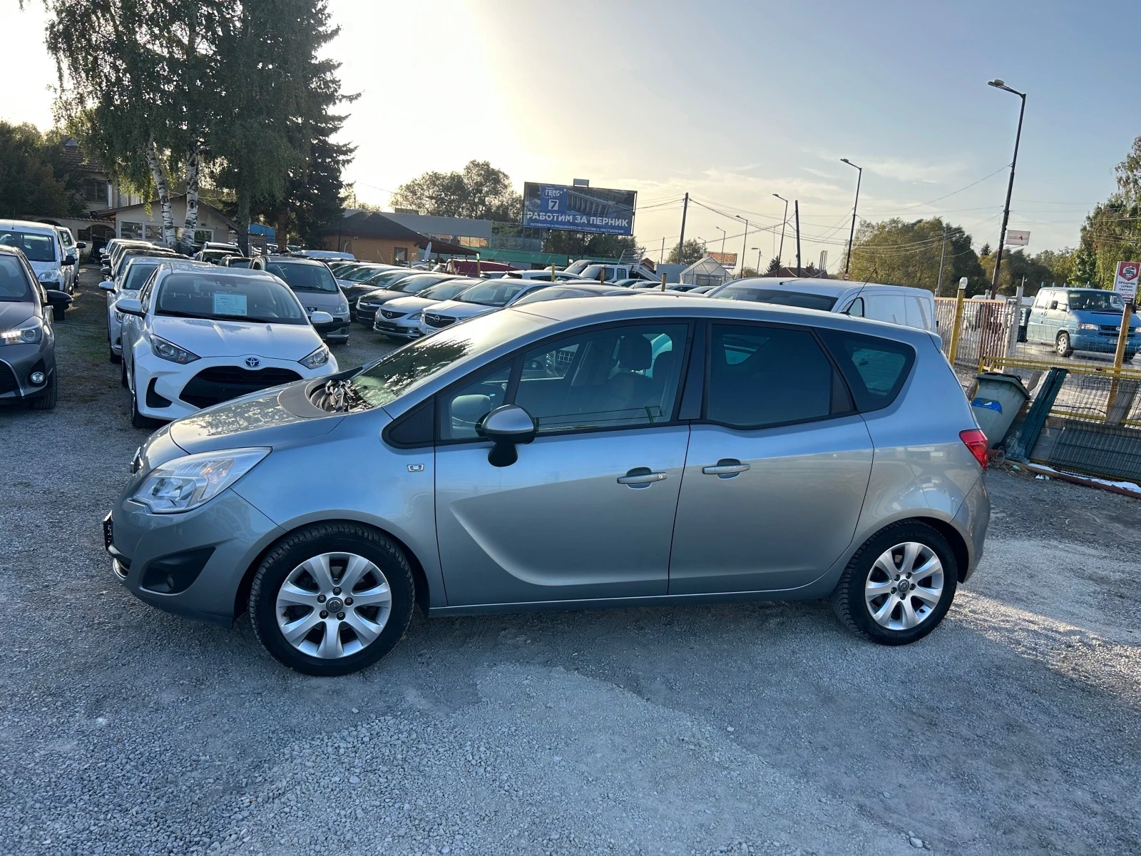 Opel Meriva 1.4I 16V EURO5B - изображение 4