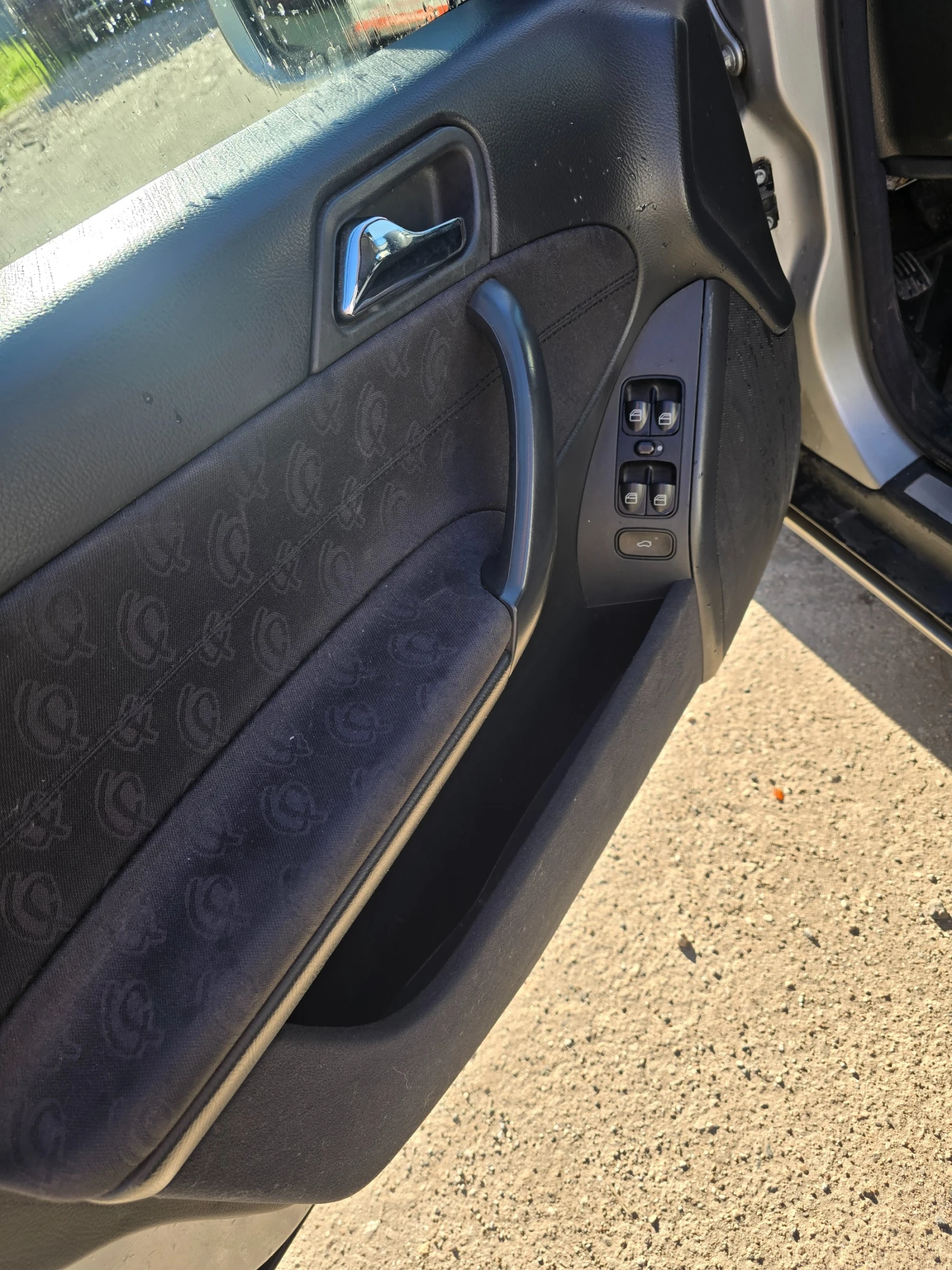 Mercedes-Benz C 180 1.8 Бензин Газ - изображение 3