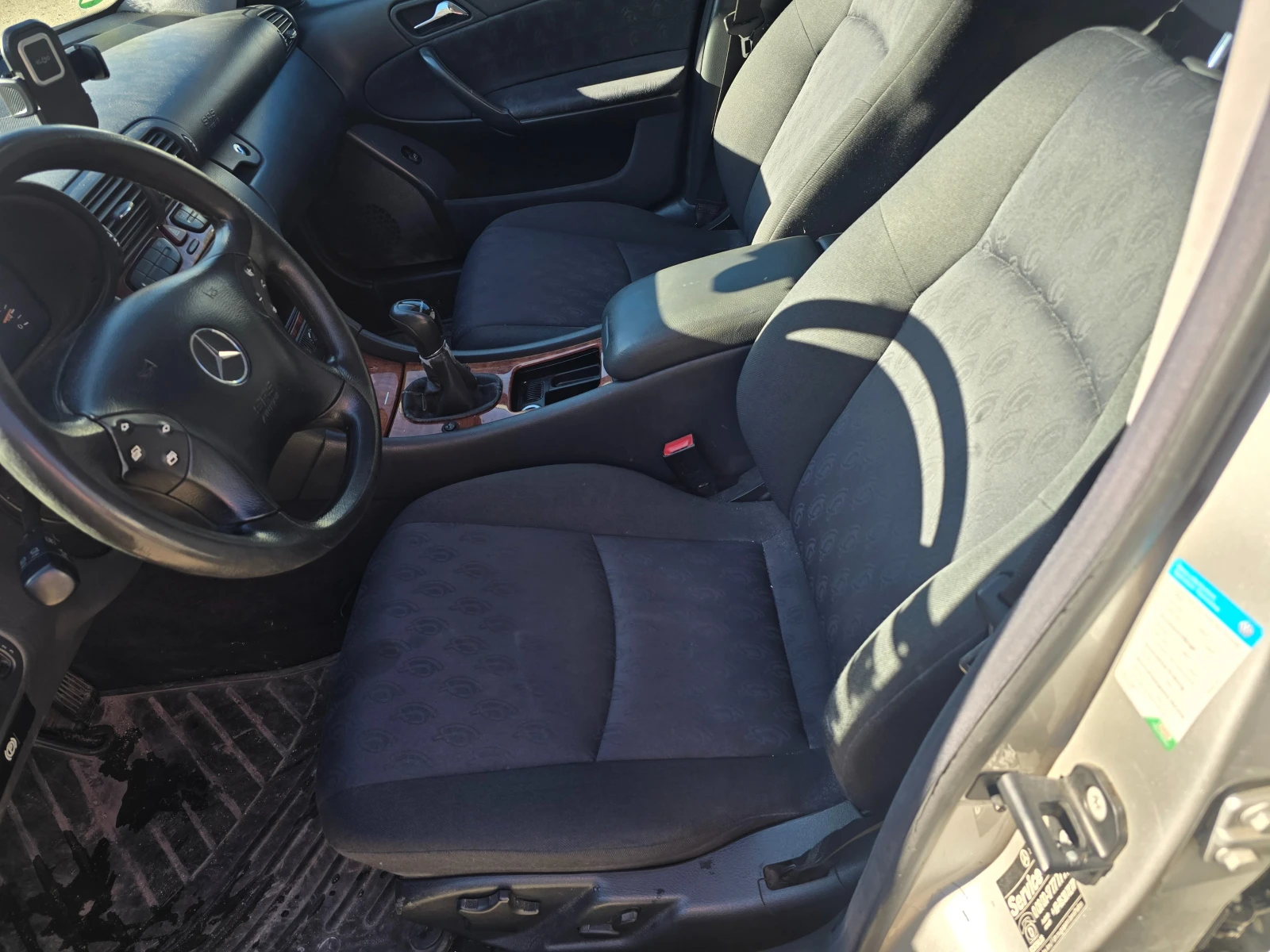 Mercedes-Benz C 180 1.8 Бензин Газ - изображение 4