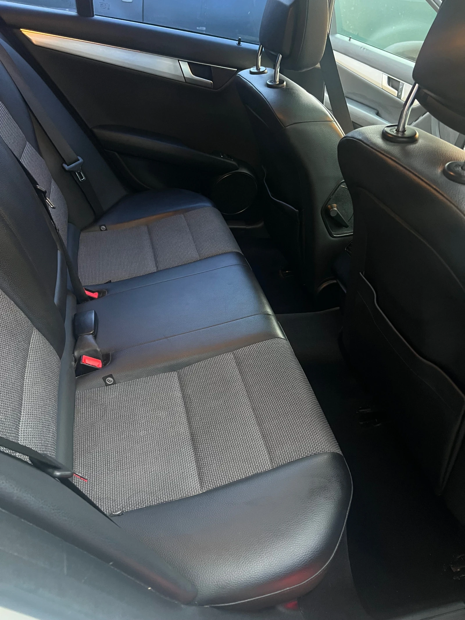 Mercedes-Benz C 220 204hp/FACE/7G/LED/NAVI/FULL | Mobile.bg   13