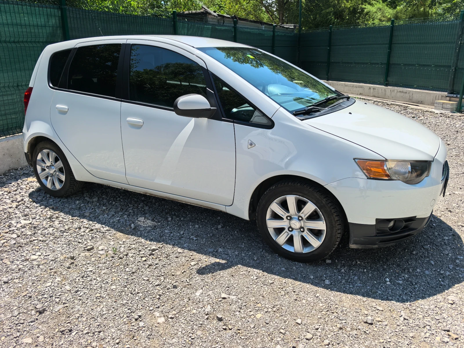 Mitsubishi Colt 1.3 95к.с. - изображение 4