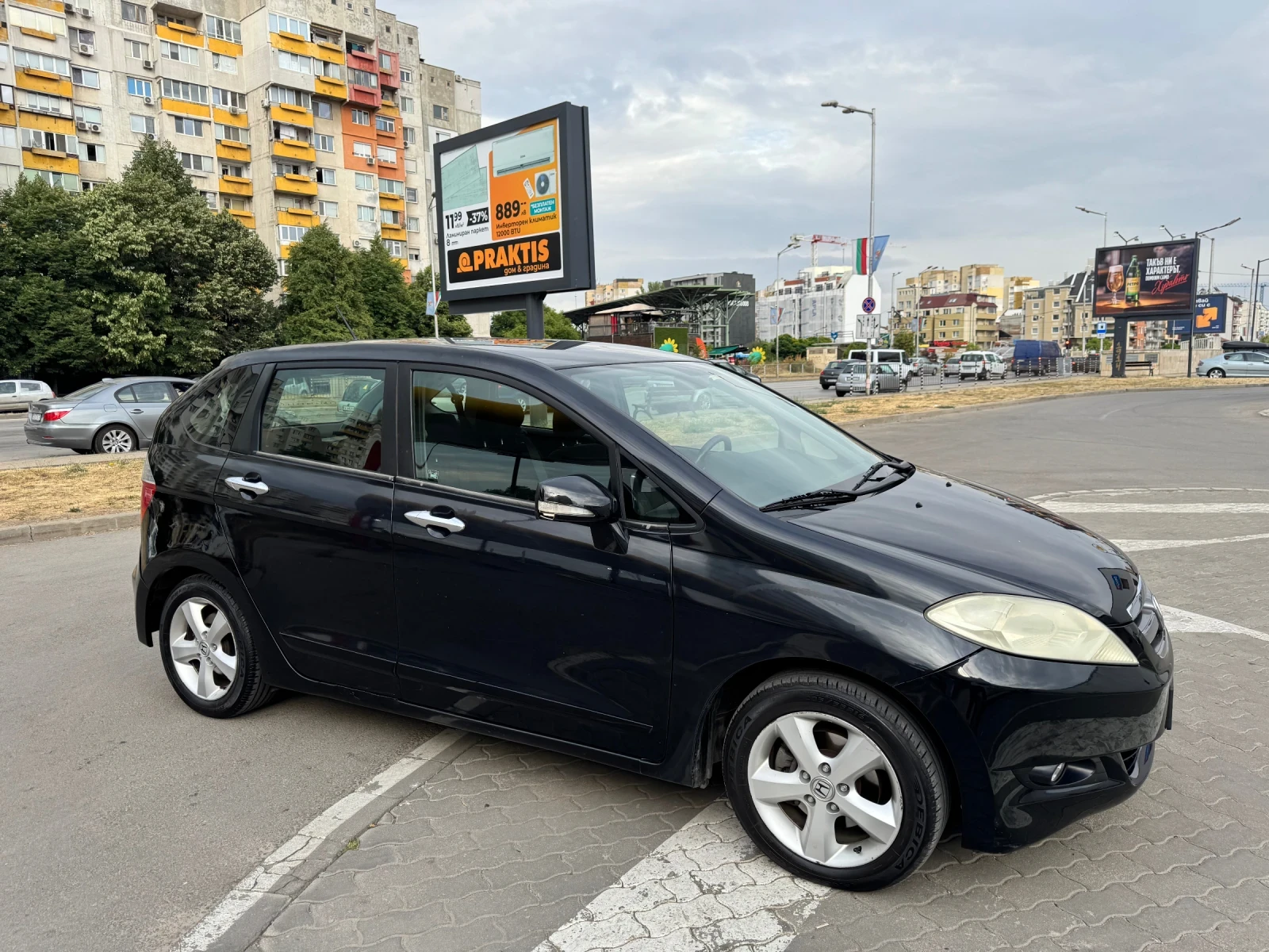 Honda Fr-v 2.2 D - изображение 2