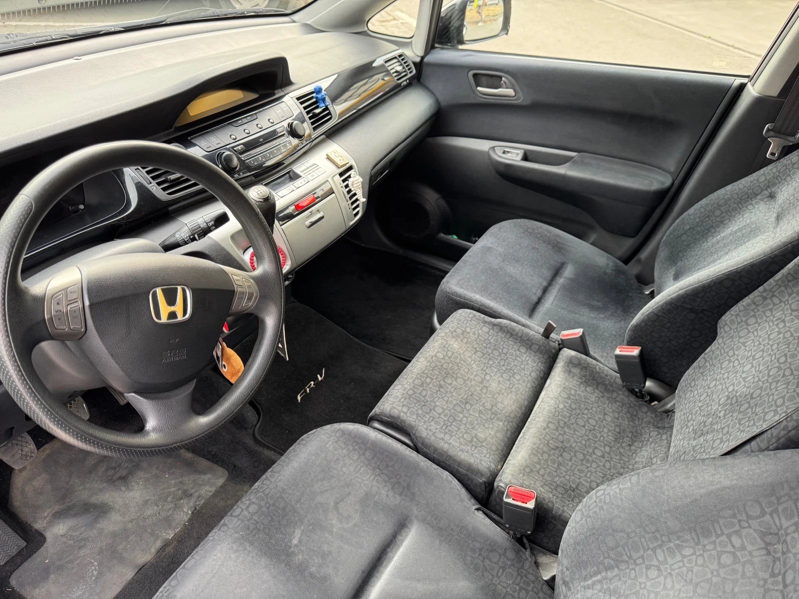Honda Fr-v 2.2 D - изображение 6