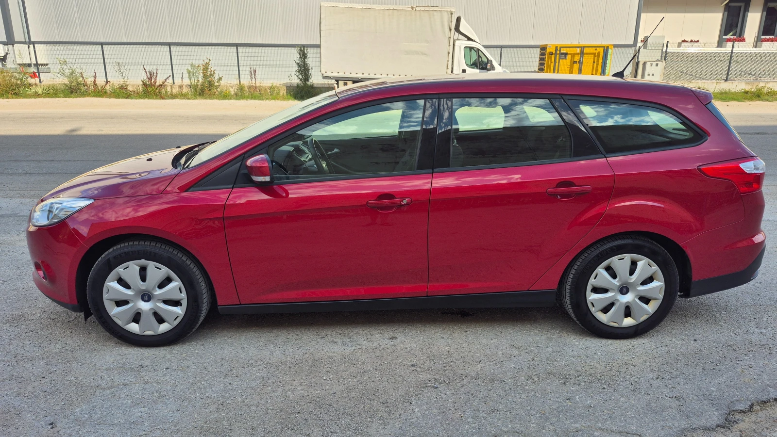 Ford Focus 1.6i 119000км Германия Отличен - изображение 5