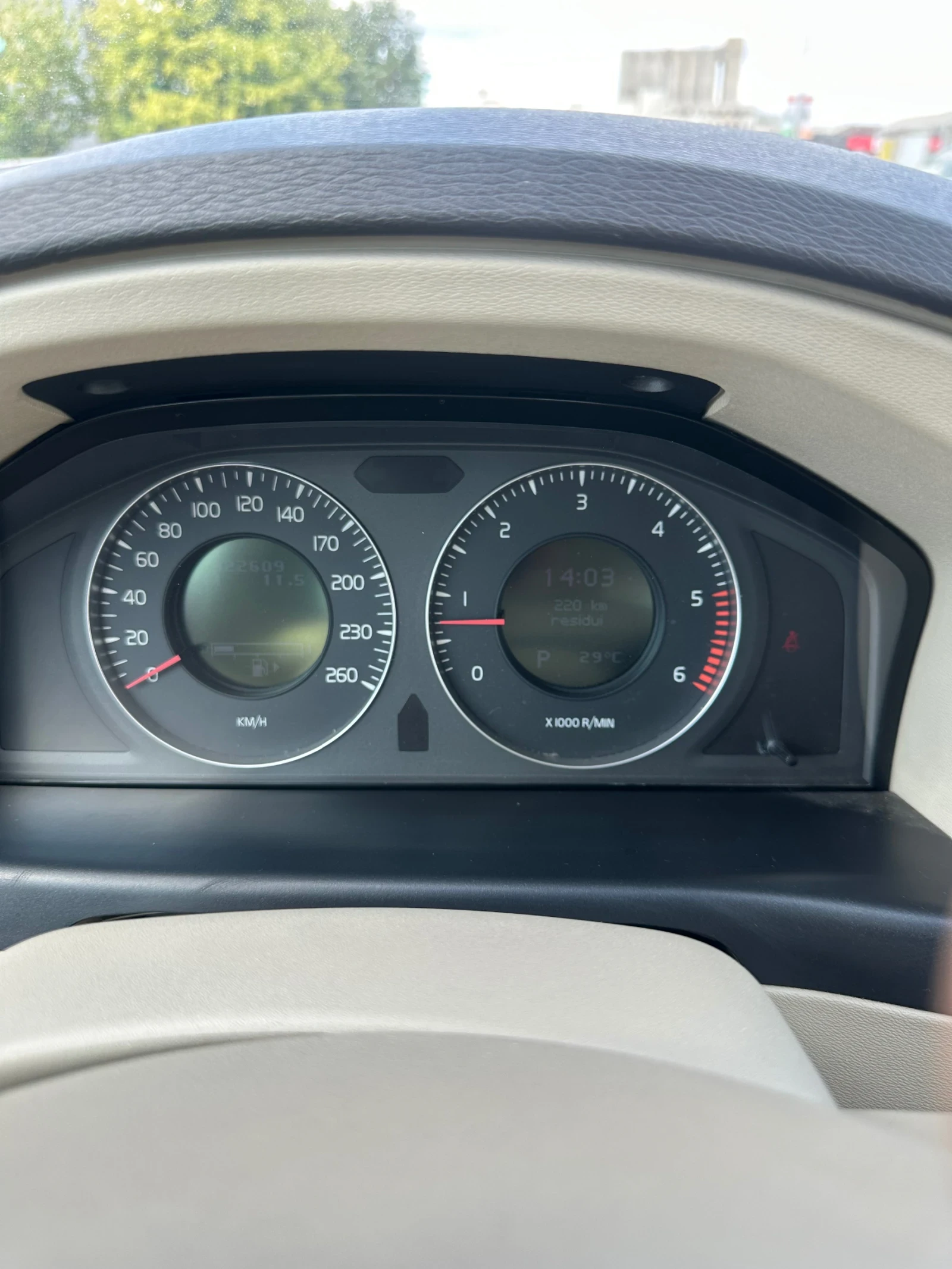 Volvo S80 D5 185 к.с.  - изображение 10