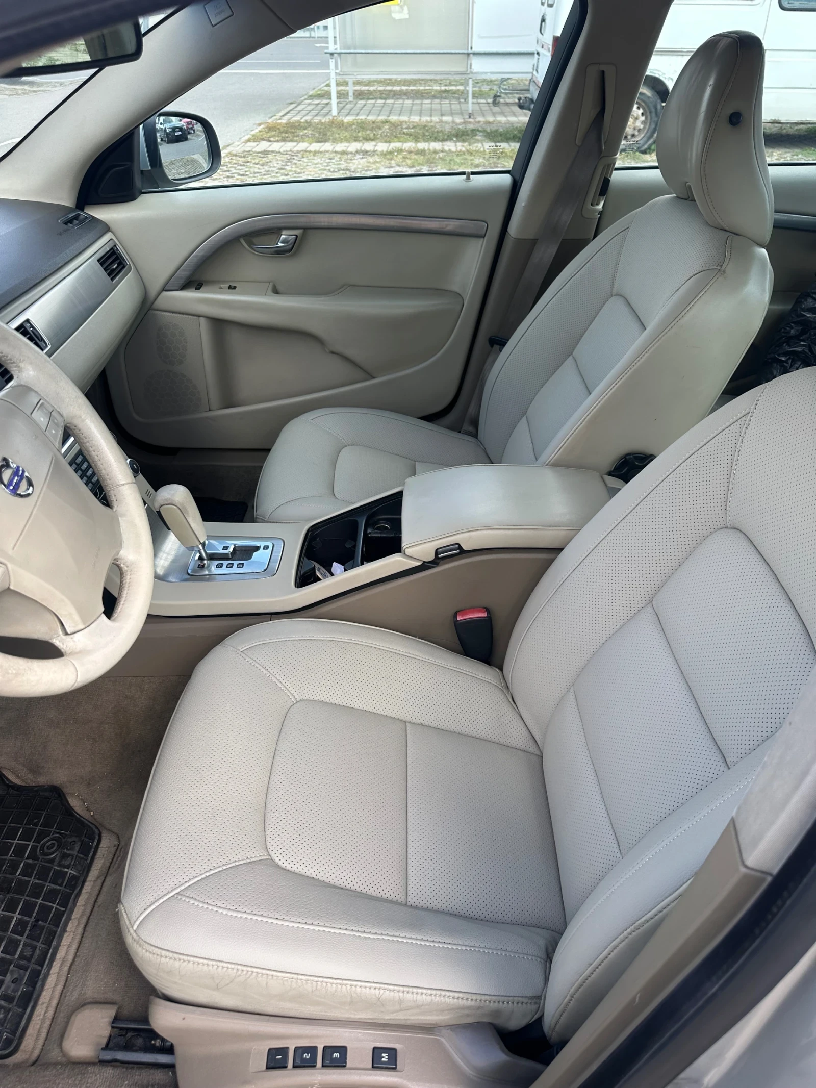 Volvo S80 D5 185 ..  | Mobile.bg   11