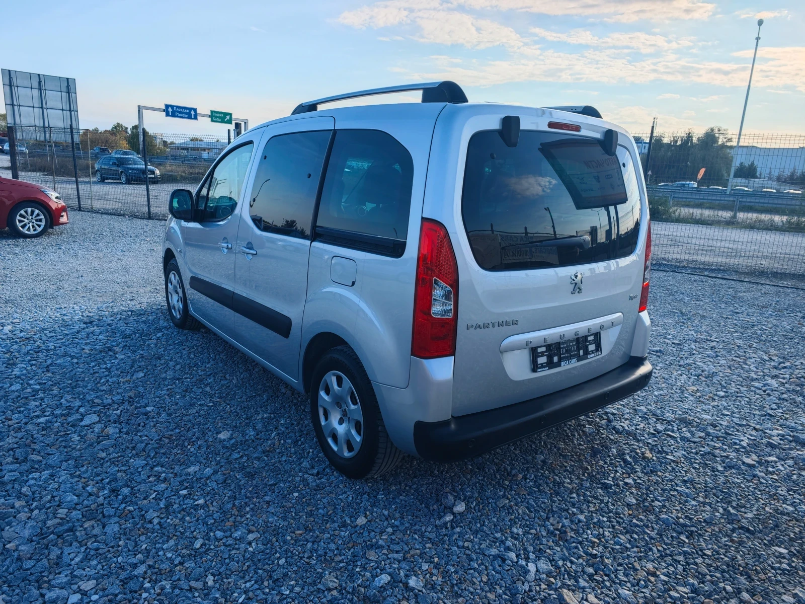 Peugeot Partner 1.6i multispase  - изображение 6