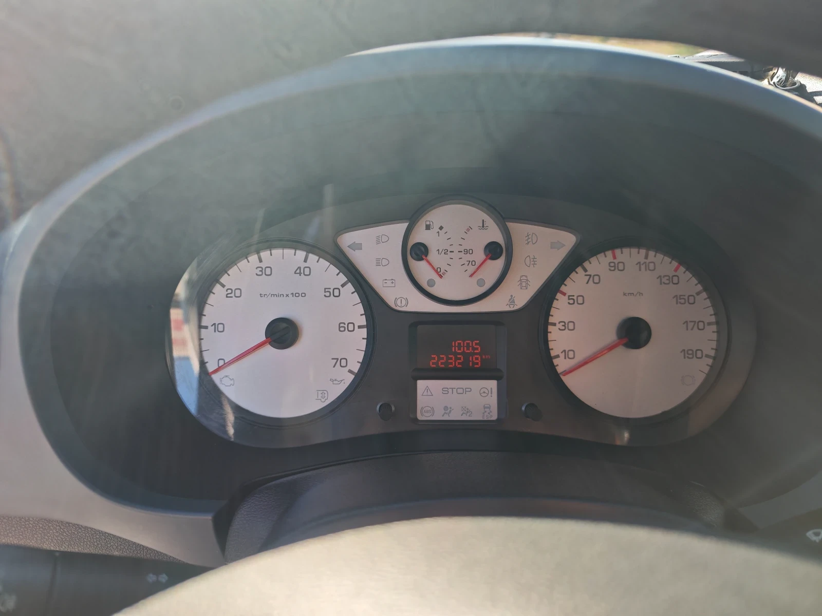 Peugeot Partner 1.6i multispase  - изображение 7