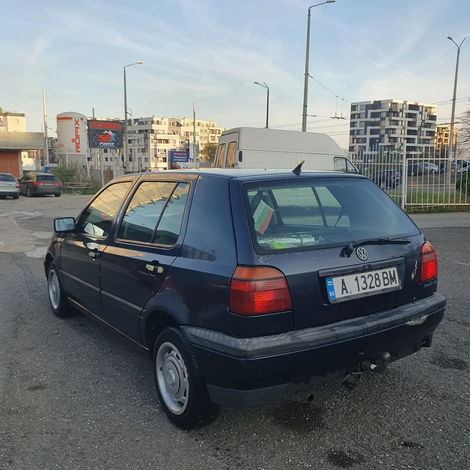VW Golf 1.6i моно - изображение 4