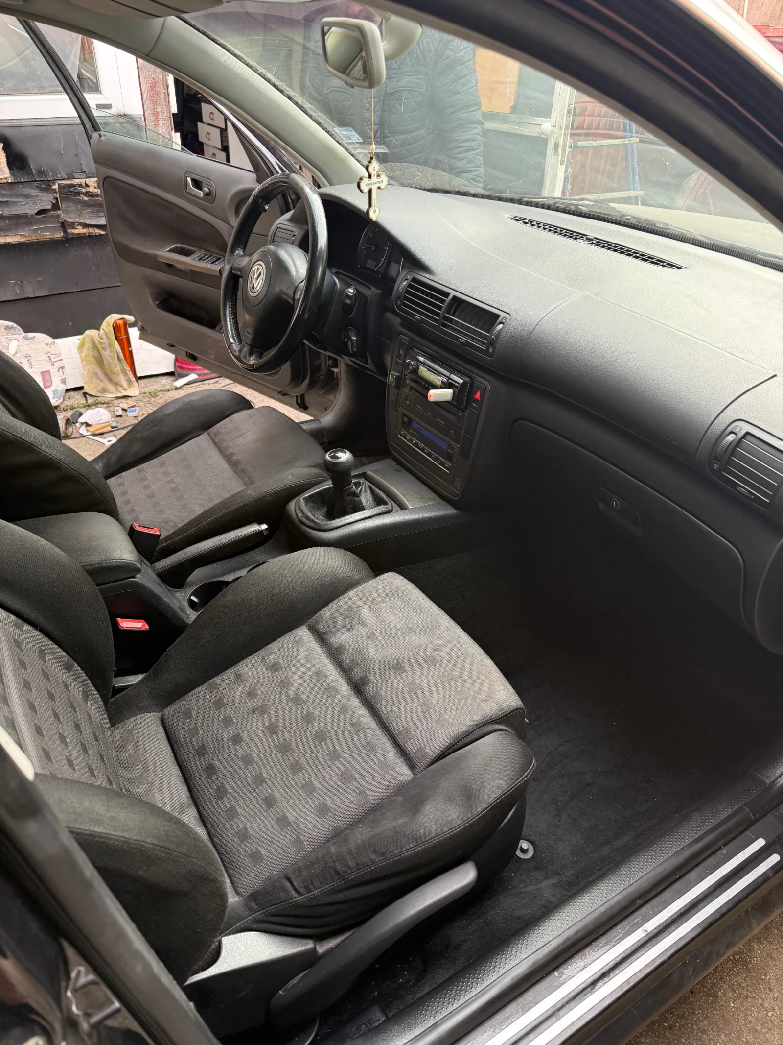 VW Passat  - изображение 8