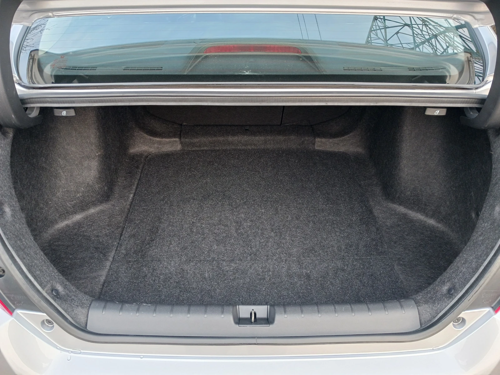 Honda Civic 1.5 T = FULL =  , снимка 13 - Автомобили и джипове - 53892065