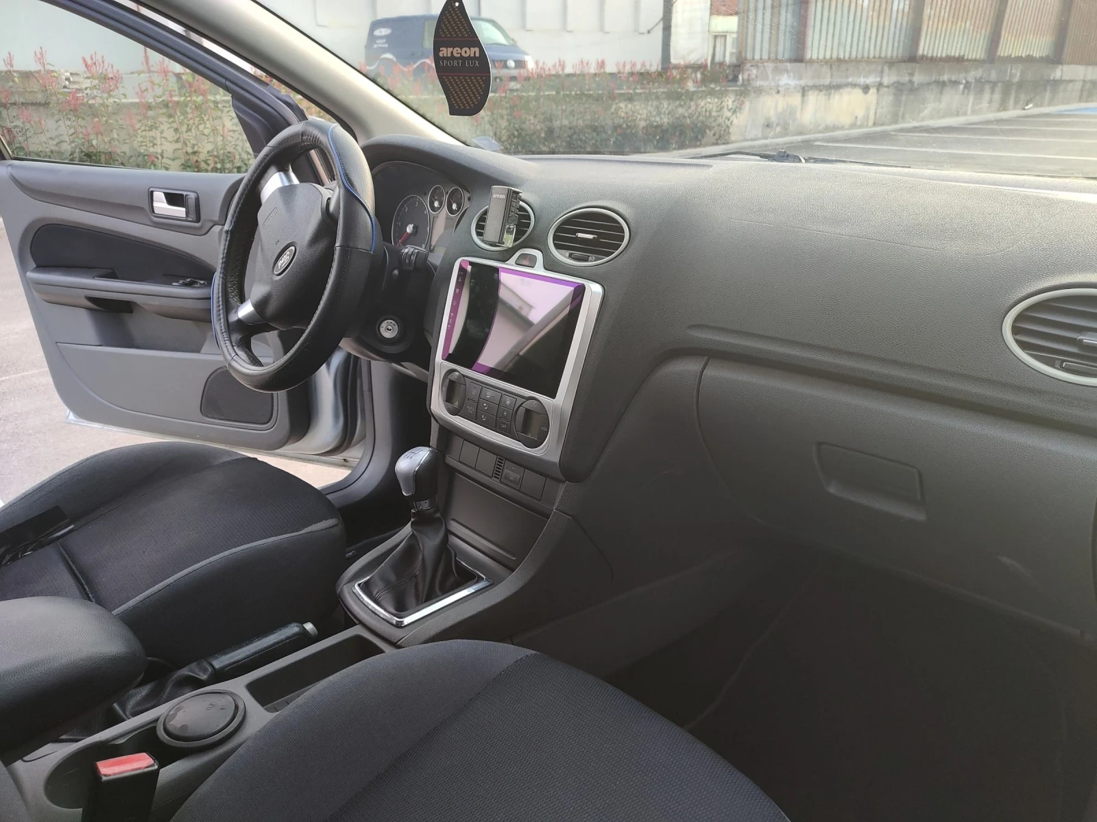 Ford Focus 1.6 TDCi, снимка 9 - Автомобили и джипове - 53916988