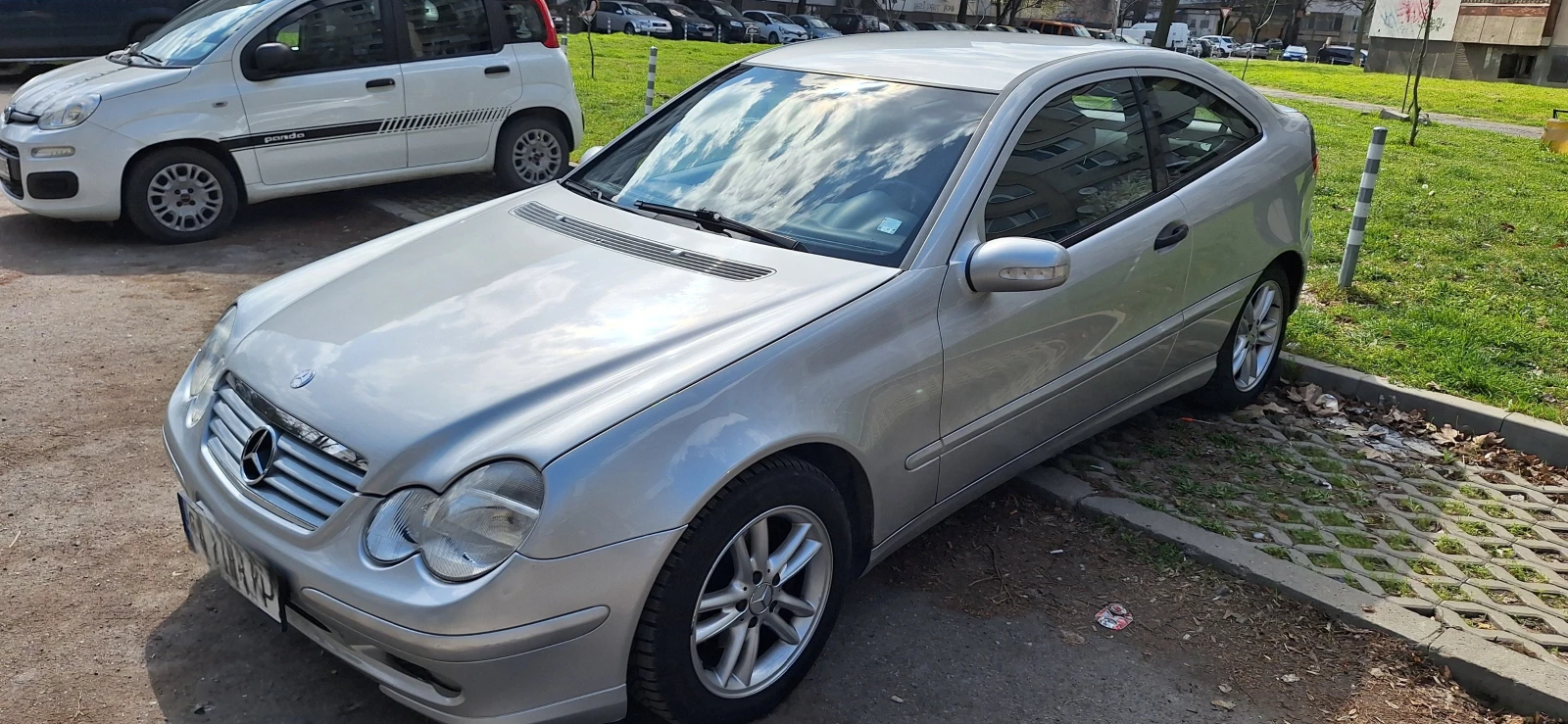 Mercedes-Benz C 180 Kompressor, снимка 4 - Автомобили и джипове - 54009874