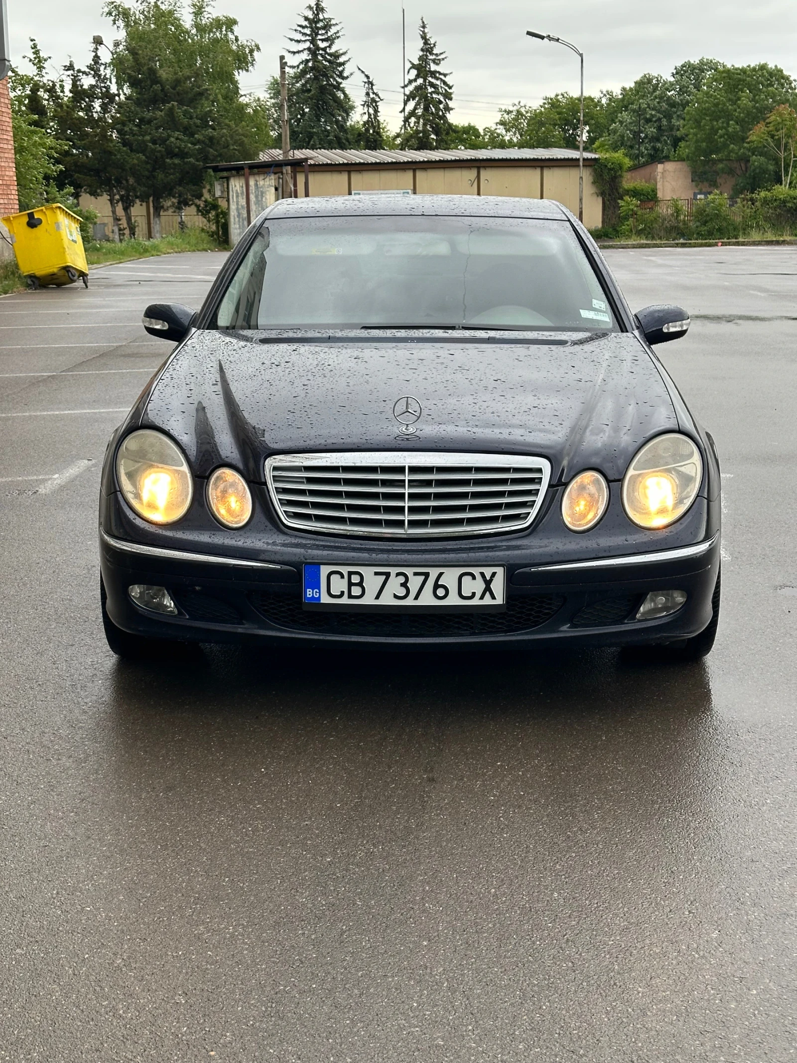 Mercedes-Benz E 220, снимка 7 - Автомобили и джипове - 54027144