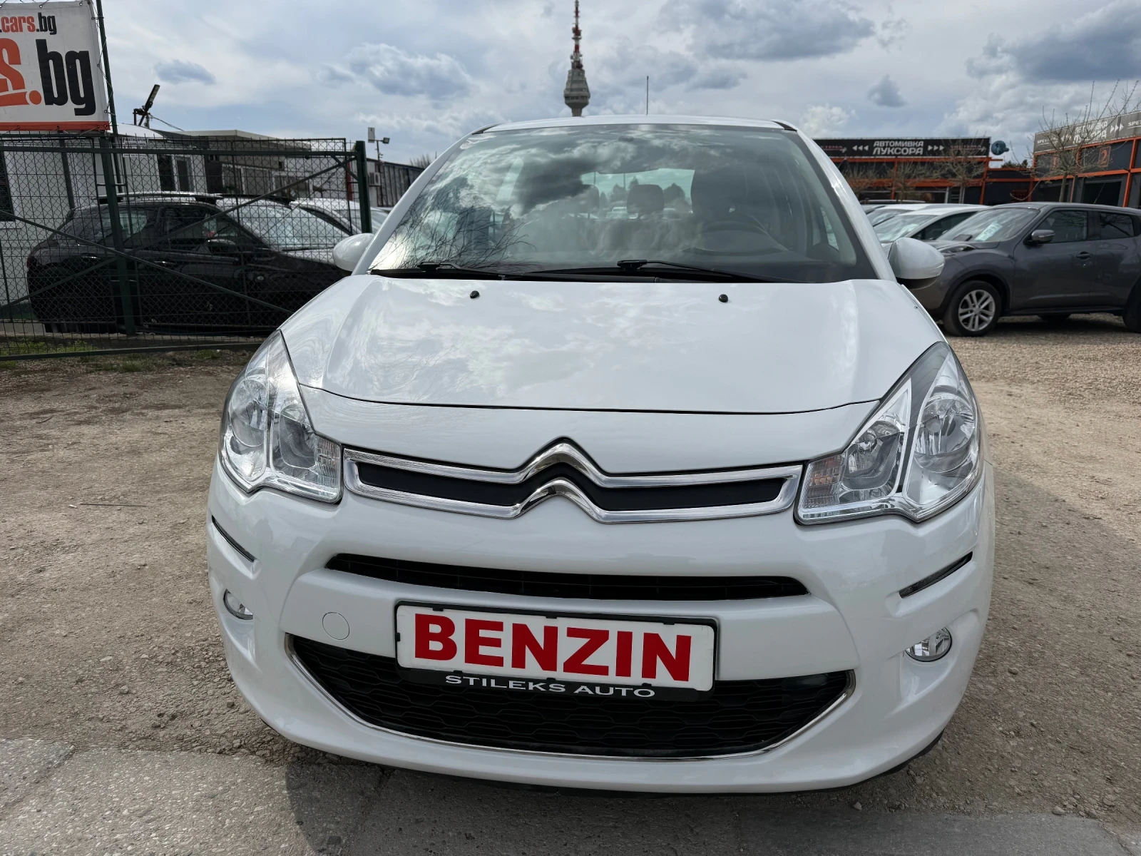 Citroen C3 Автоматик-Бензин, снимка 3 - Автомобили и джипове - 54124617