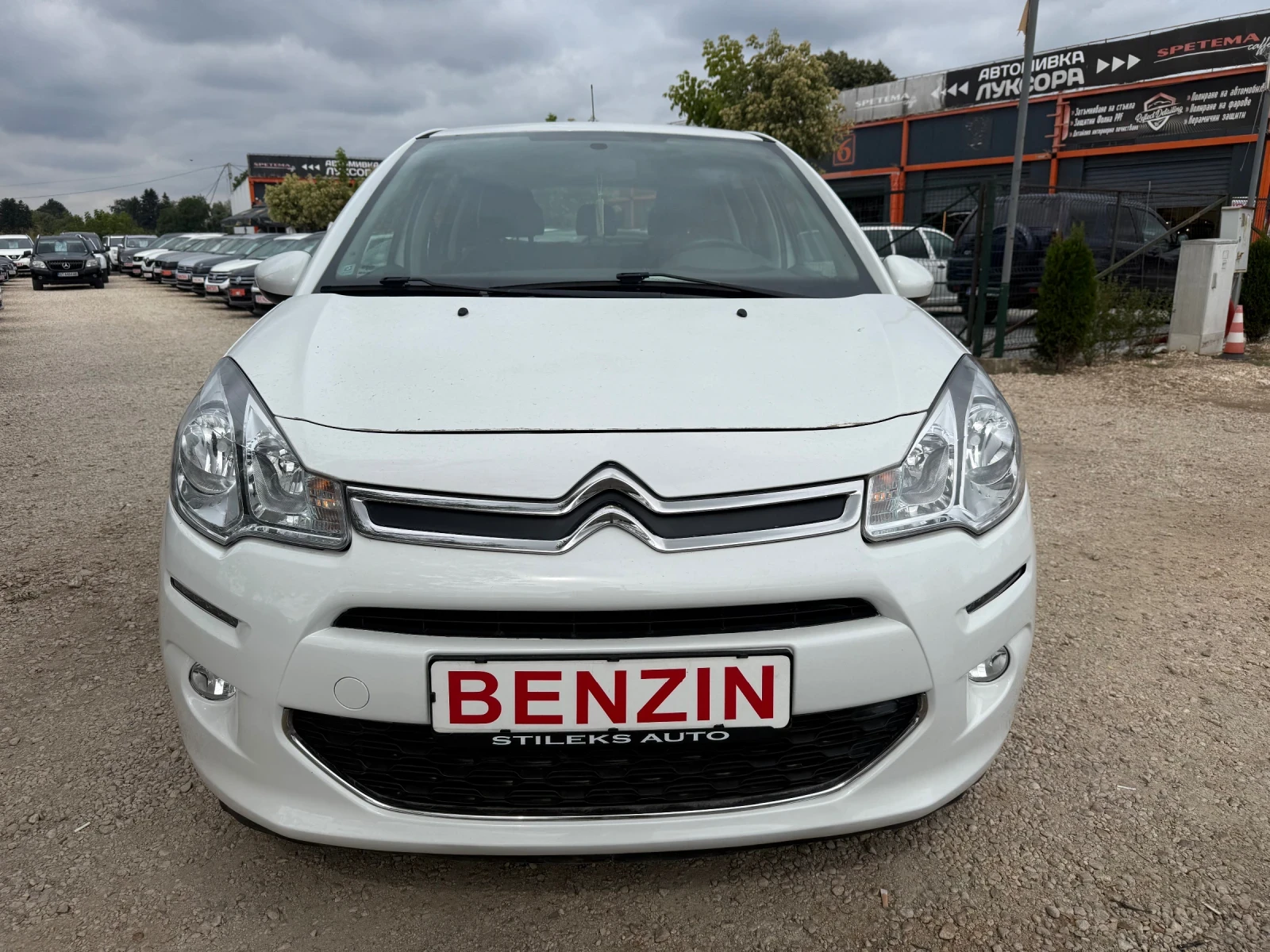 Citroen C3 Автоматик-Бензин, снимка 3 - Автомобили и джипове - 54124617