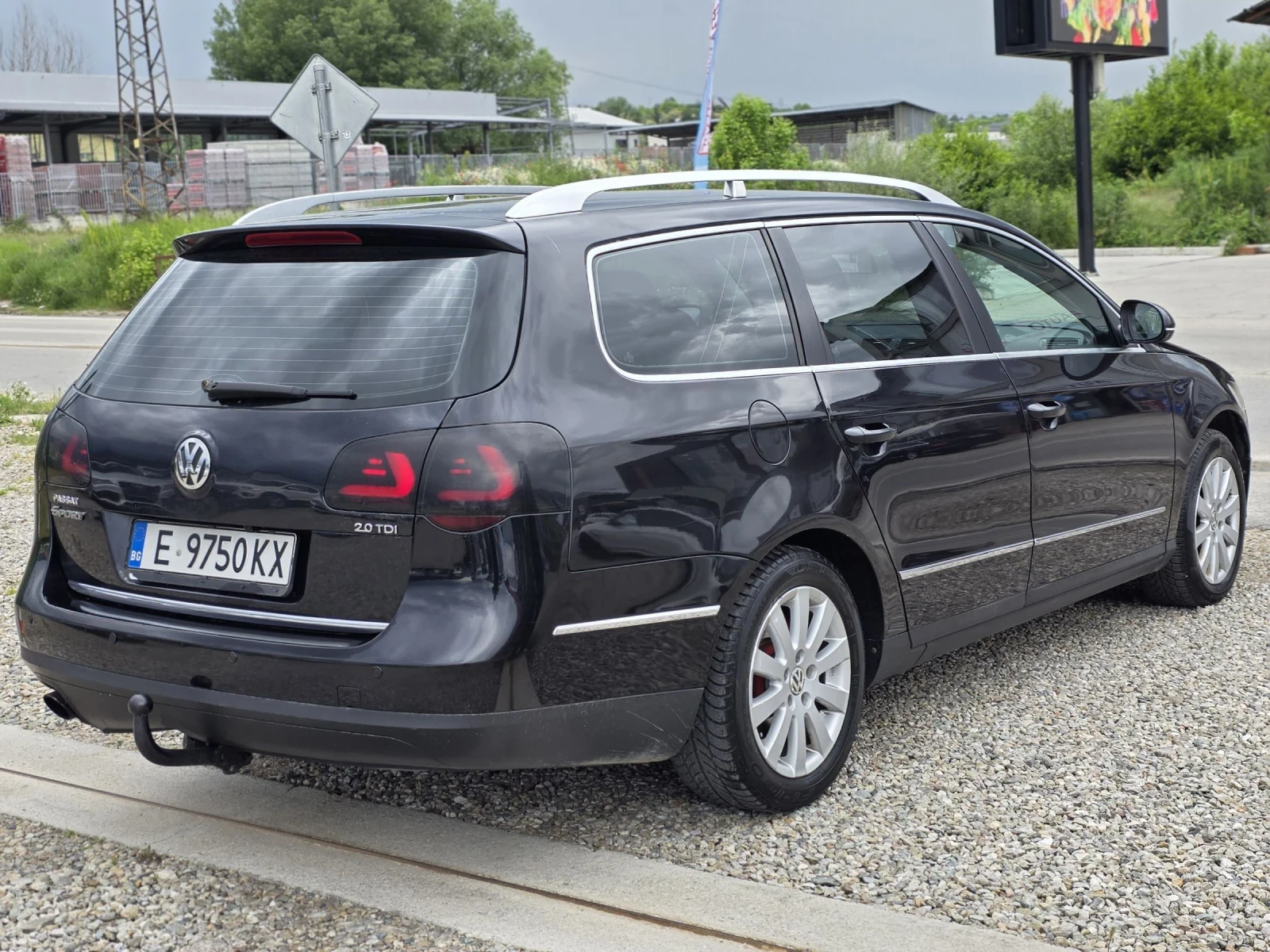 VW Passat 2.0tdi 140 k.c. 8 Клапана, снимка 4 - Автомобили и джипове - 54608027