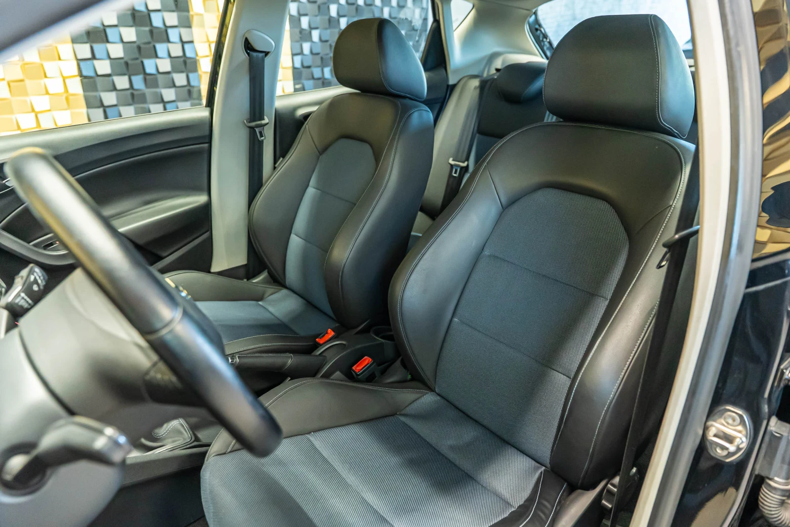 Seat Ibiza 1.4 TDI, снимка 15 - Автомобили и джипове - 54869109