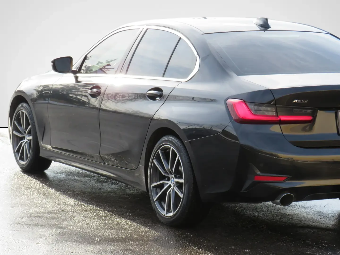 BMW 330 Xi* M-Pack* B48* Distronic* Digital, снимка 3 - Автомобили и джипове - 55220088