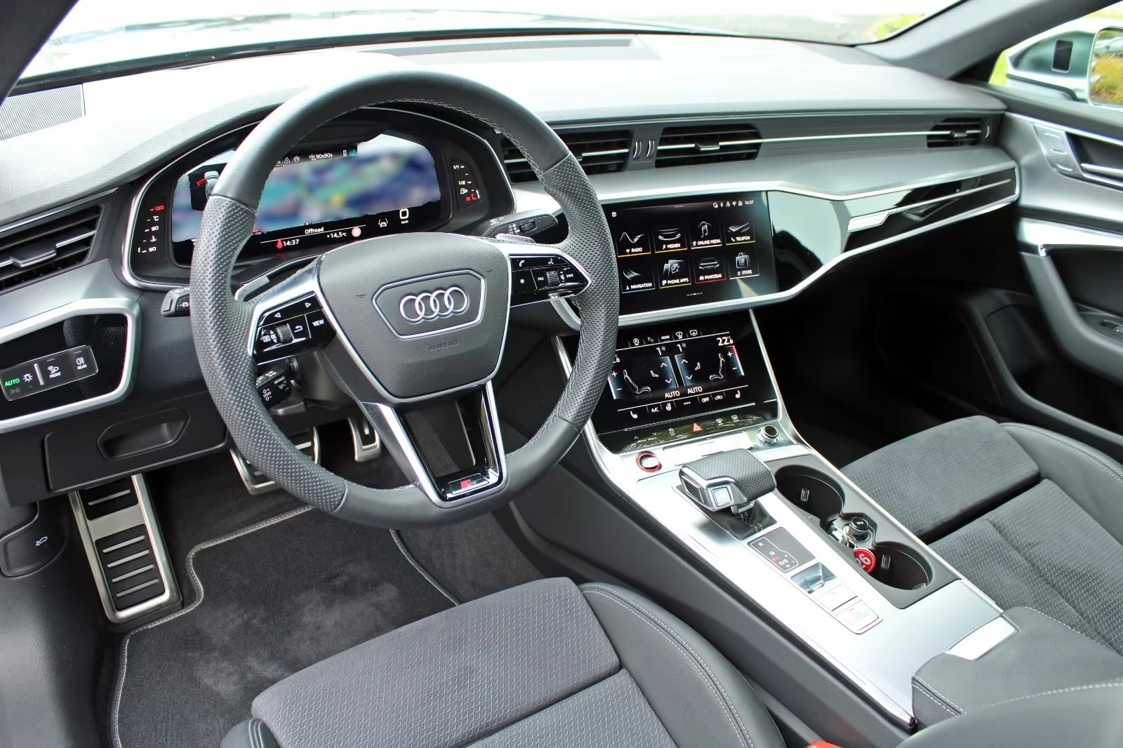 Audi S6 FACELIFT / HUD / MATRIX / 360 / QUATTRO / MIB3 / , снимка 7 - Автомобили и джипове - 55308197