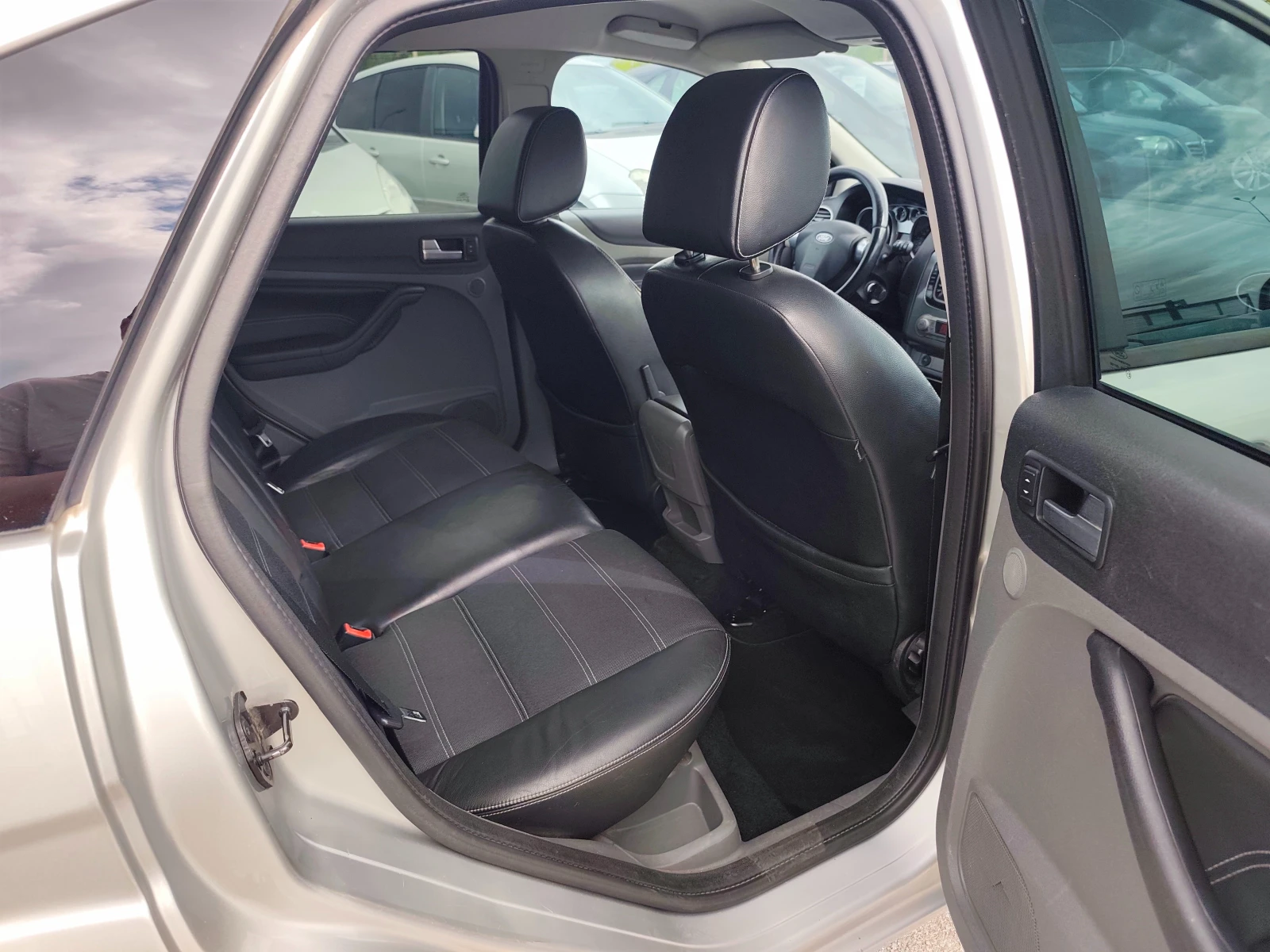 Ford Focus 2.0i ��� ���� EU5 | Mobile.bg � ����������� 11