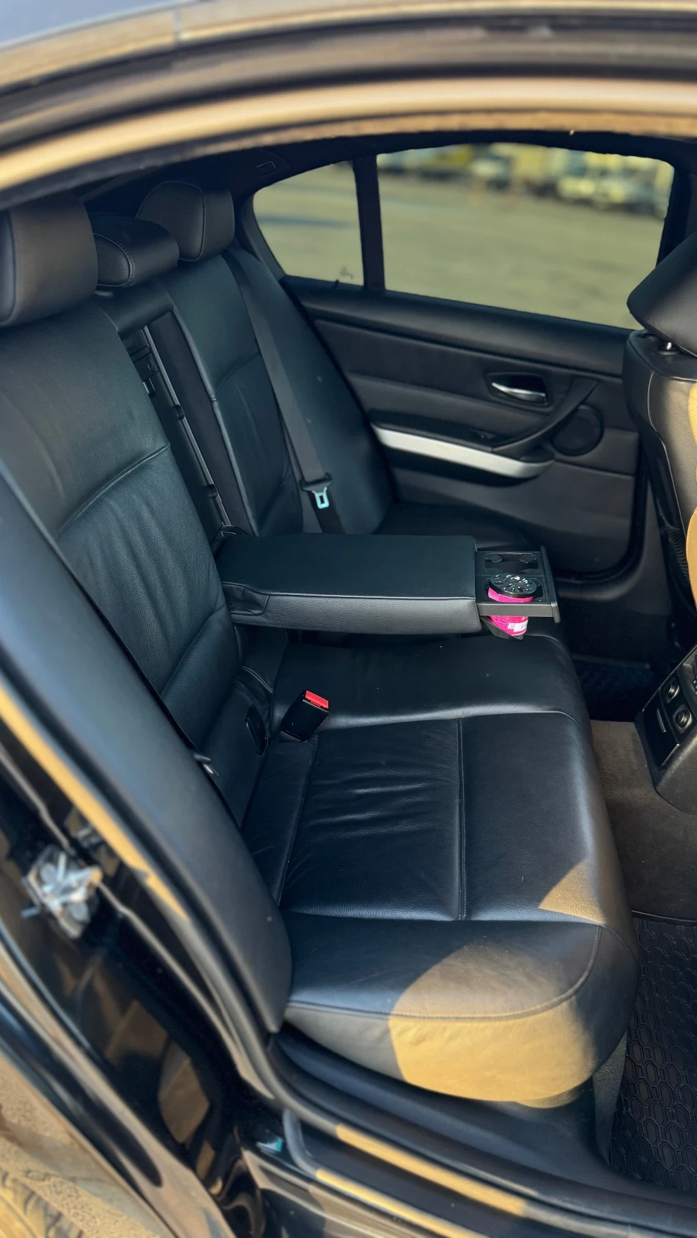 BMW 330, снимка 10 - Автомобили и джипове - 55877819