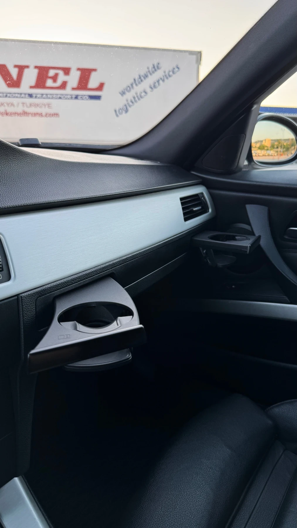 BMW 330, снимка 13 - Автомобили и джипове - 55877819