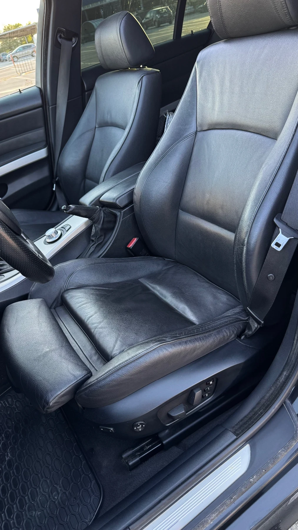 BMW 330, снимка 8 - Автомобили и джипове - 55877819